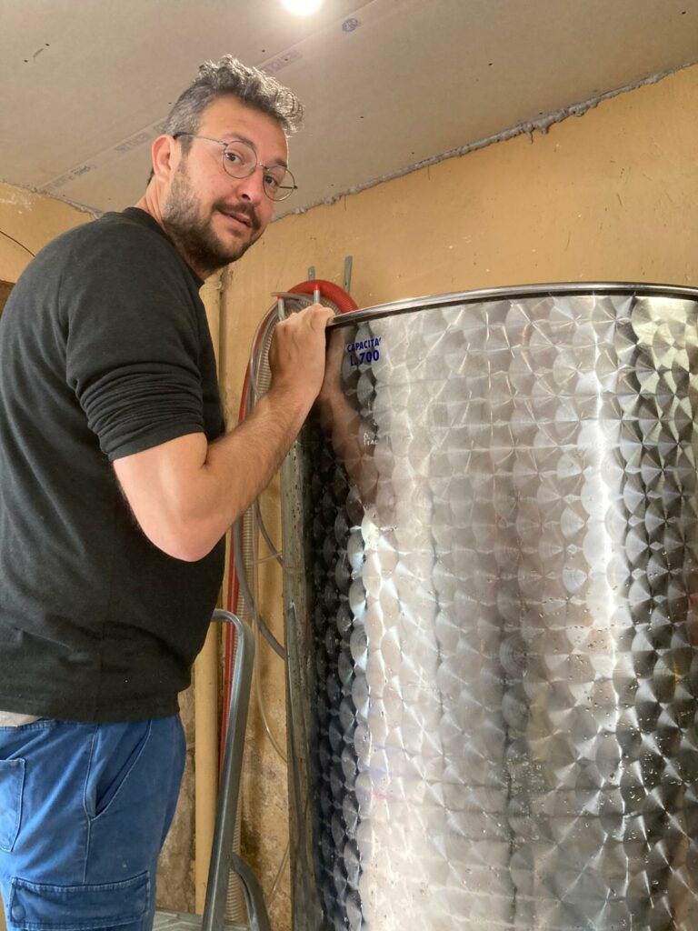 WhatsApp Image 2026-04-04 at 14.08.51 (1)